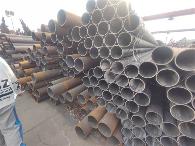 峨山20CrMo热轧无缝钢管